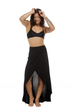 Playful Lena Cover-Up Skirt - Black -HYN Swimwear Shop BGW SWIM S22 COVERUPS Lena Black Front2