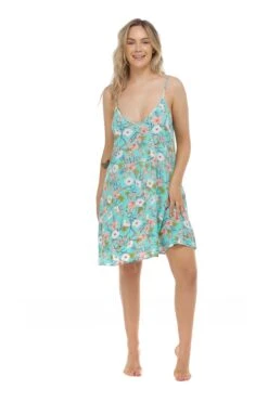 Pura Vida Nicole Cover-Up Dress - Multi -HYN Swimwear Shop BGW SWIM S22 COVERUPS Nicole Pura Vida Front cdcfbdbb 6bf4 4a18 8db3 300a201658ca